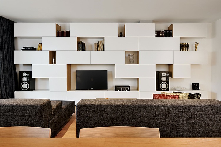 Geometric Residence by Lidija Dragisic