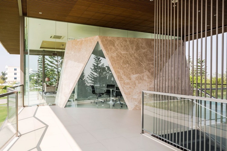 Grand Pinklao Clubhouse by Officeat