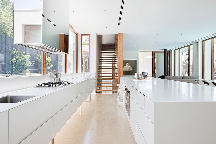 House on Wellington Street by Robert Mills Architects