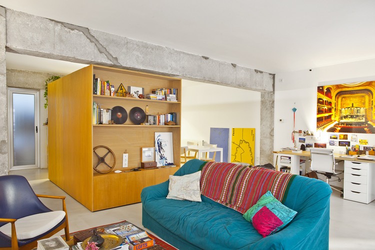 Palma Apartment by Tono Vila and Joan Miquel Segui
