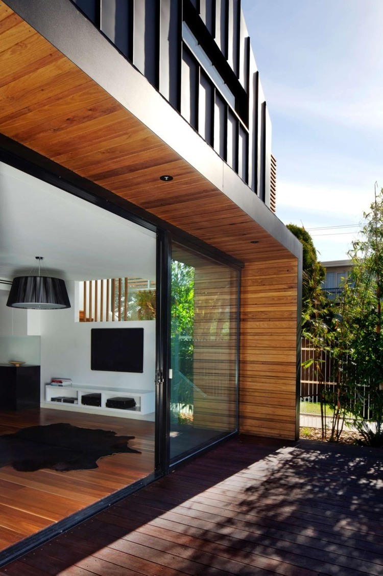 Elsternwick House by Simon Couchman
