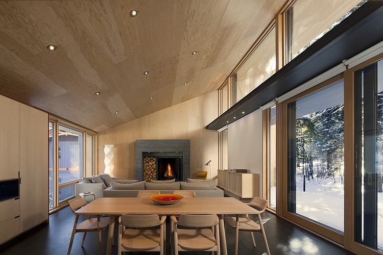 Kicking Horse Residence by Bohlin Cywinski Jackson