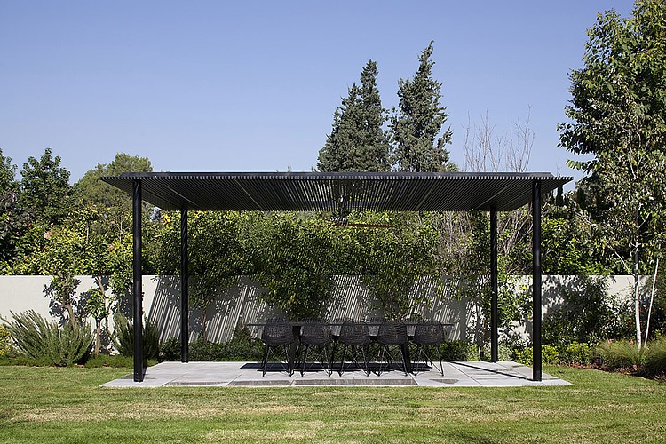 Float House by Pitsou Kedem Architects