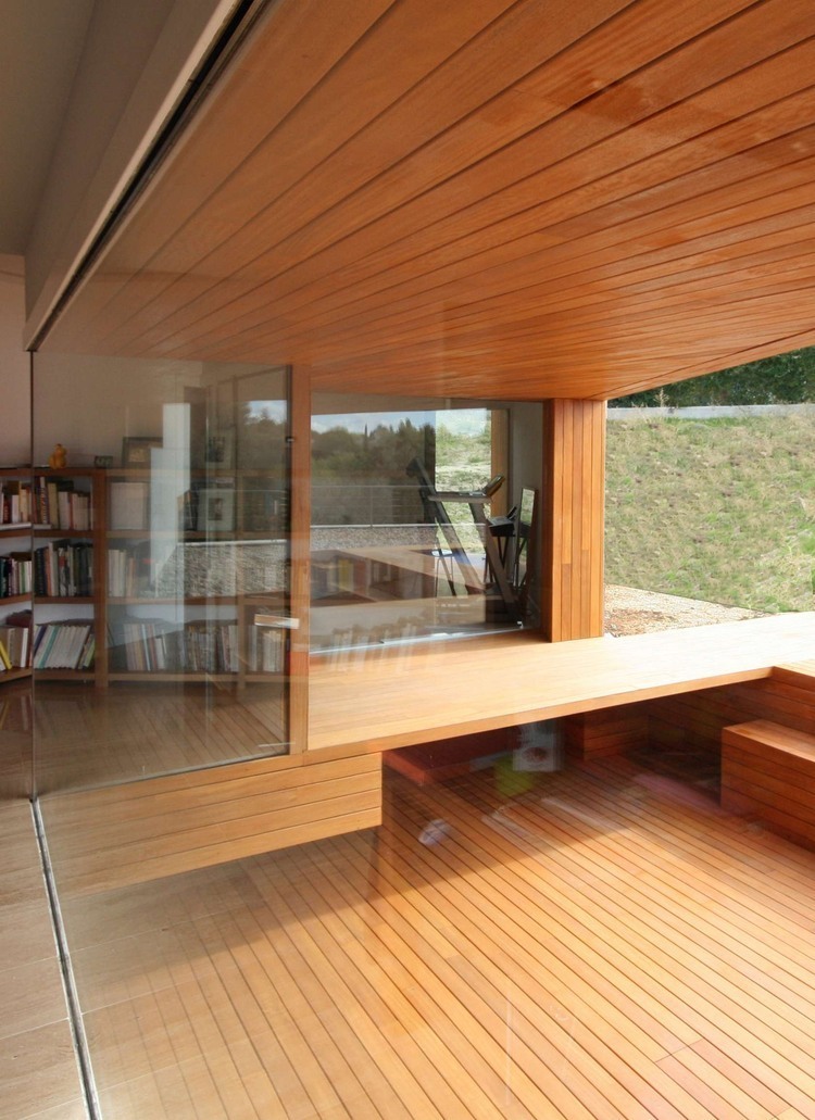 Monteprincipe House by Camacho Macia Architects