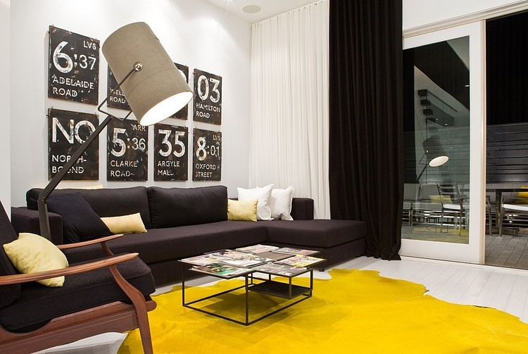 Trinity Bellwoods Townhome by Cecconi Simone