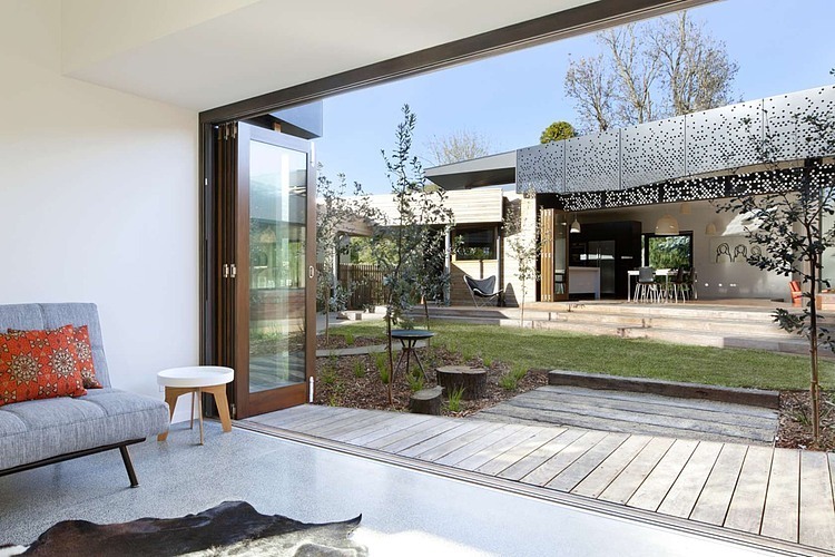Balnarring Beach House by Simon Couchman Architects