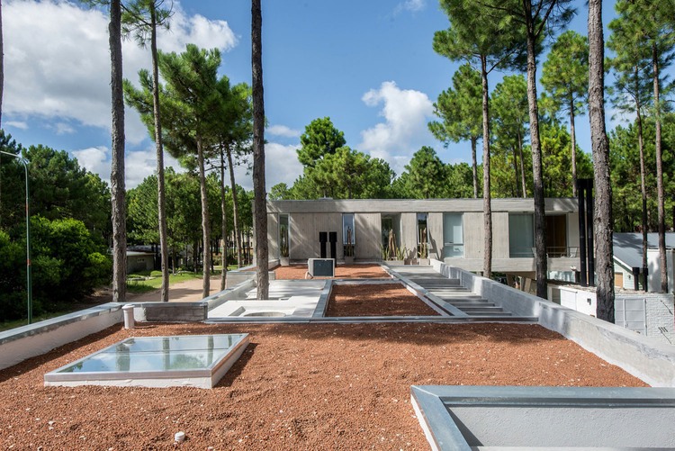 Batin Residence by Estudio Galera