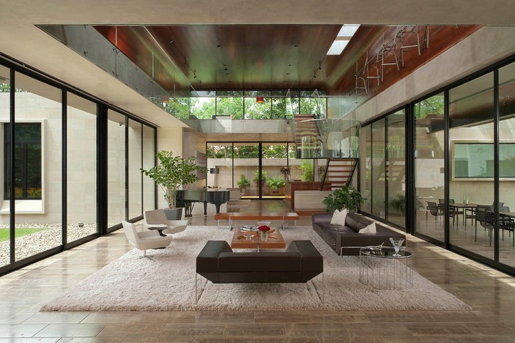 Main Street House by Robertson Design