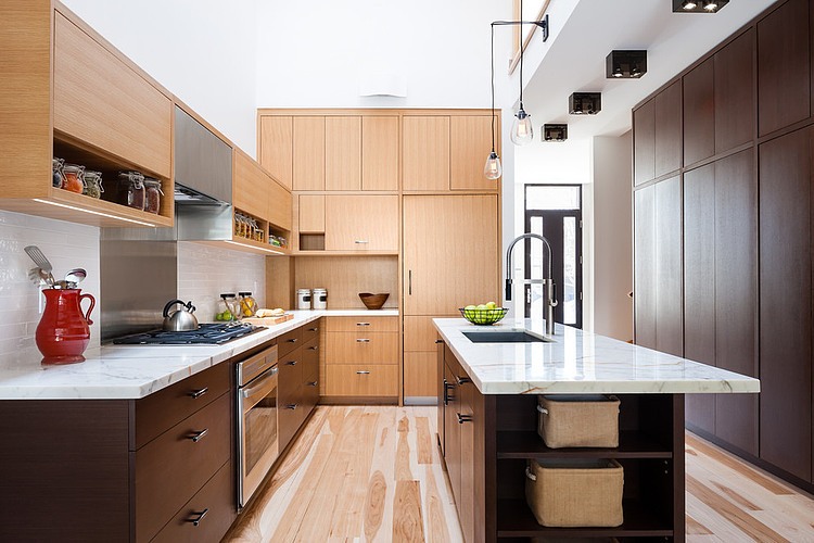 North York Brownstone by UED Studio