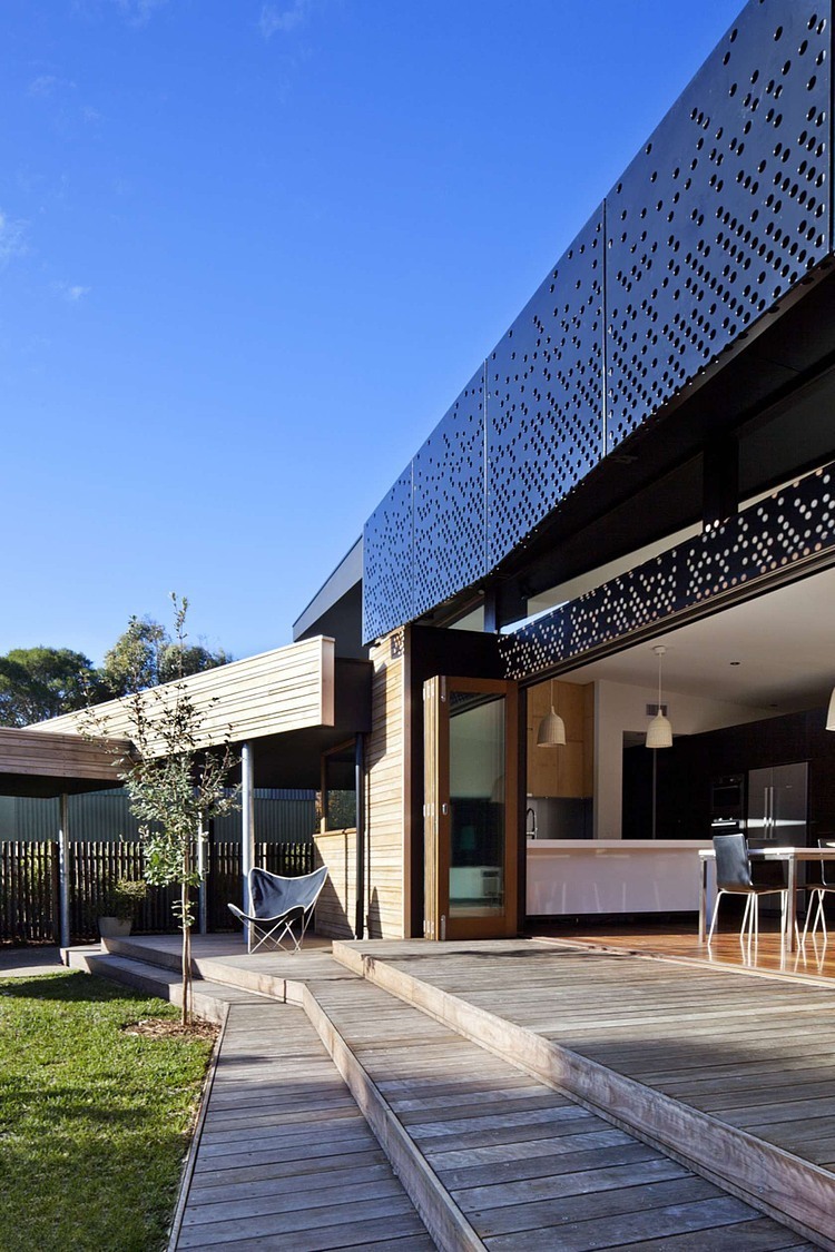 Balnarring Beach House by Simon Couchman Architects