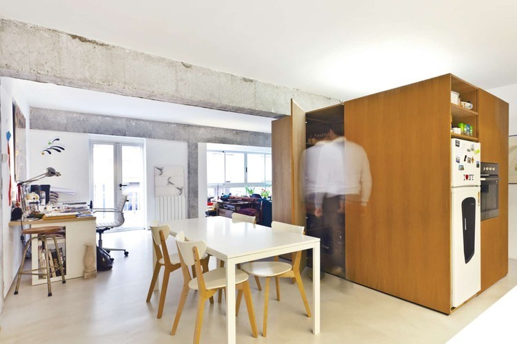 Palma Apartment by Tono Vila and Joan Miquel Segui