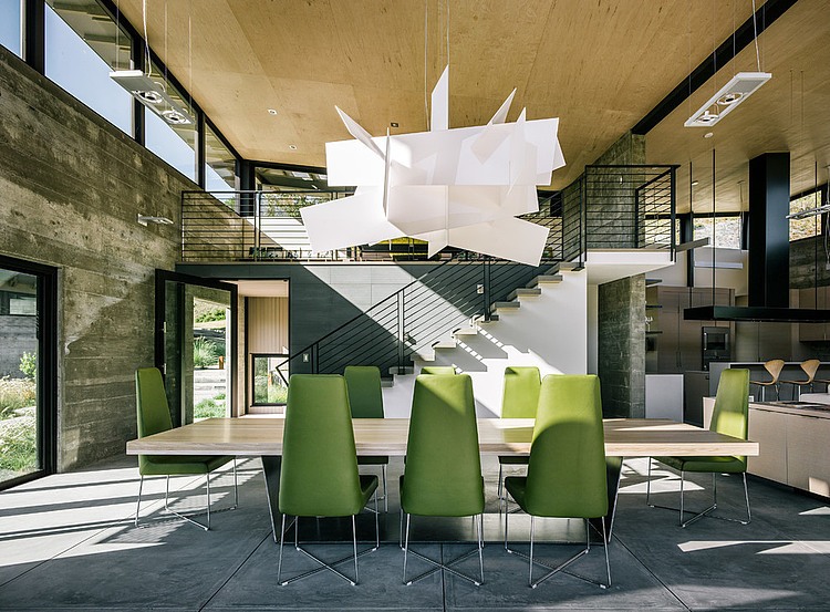 Butterfly House by Feldman Architecture