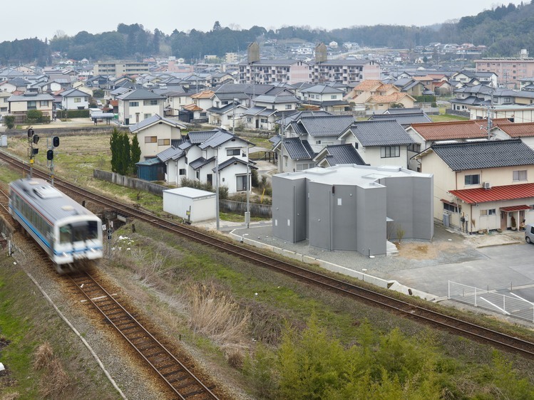 House In Miyoshi by Suppose Design Office