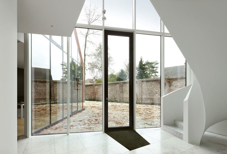 House VDV by Graux & Baeyens Architects