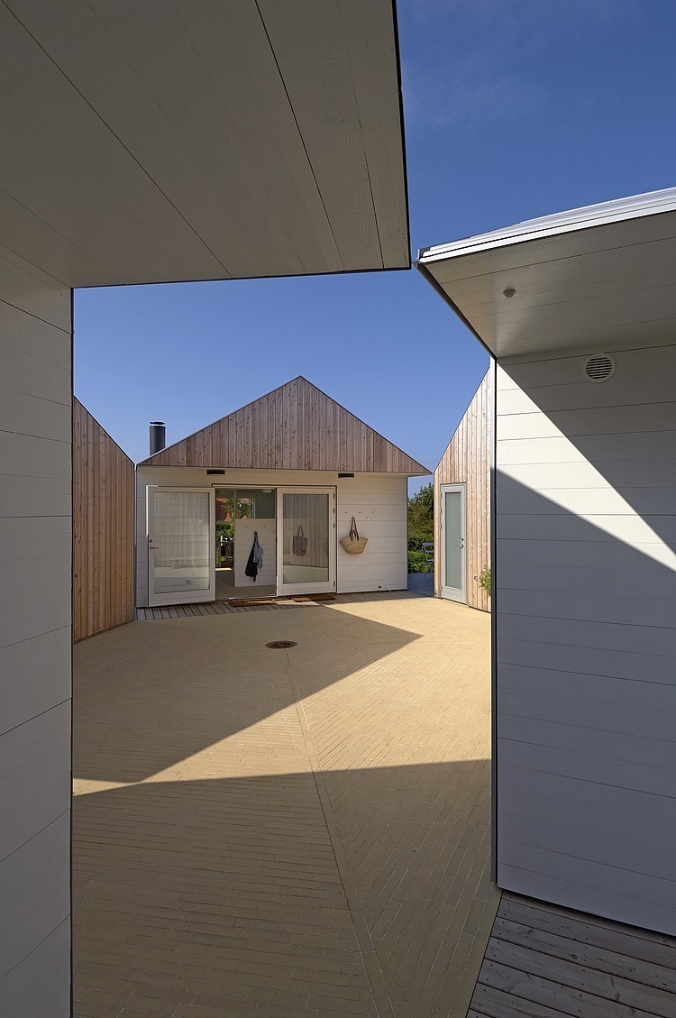 Summer House by Jarmund / Vigsnaes