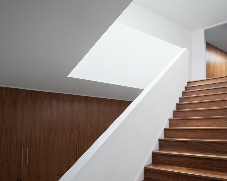 Wedge House by SOUP Architects