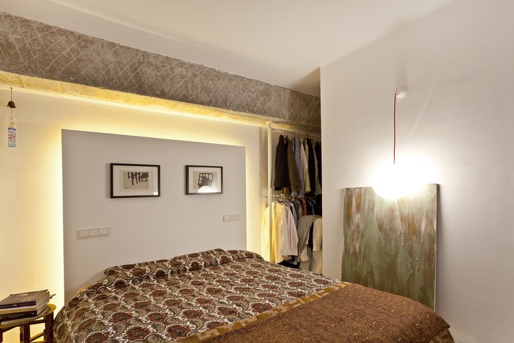 Palma Apartment by Tono Vila and Joan Miquel Segui
