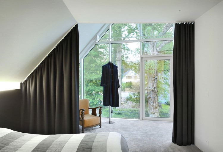 House VDV by Graux & Baeyens Architects