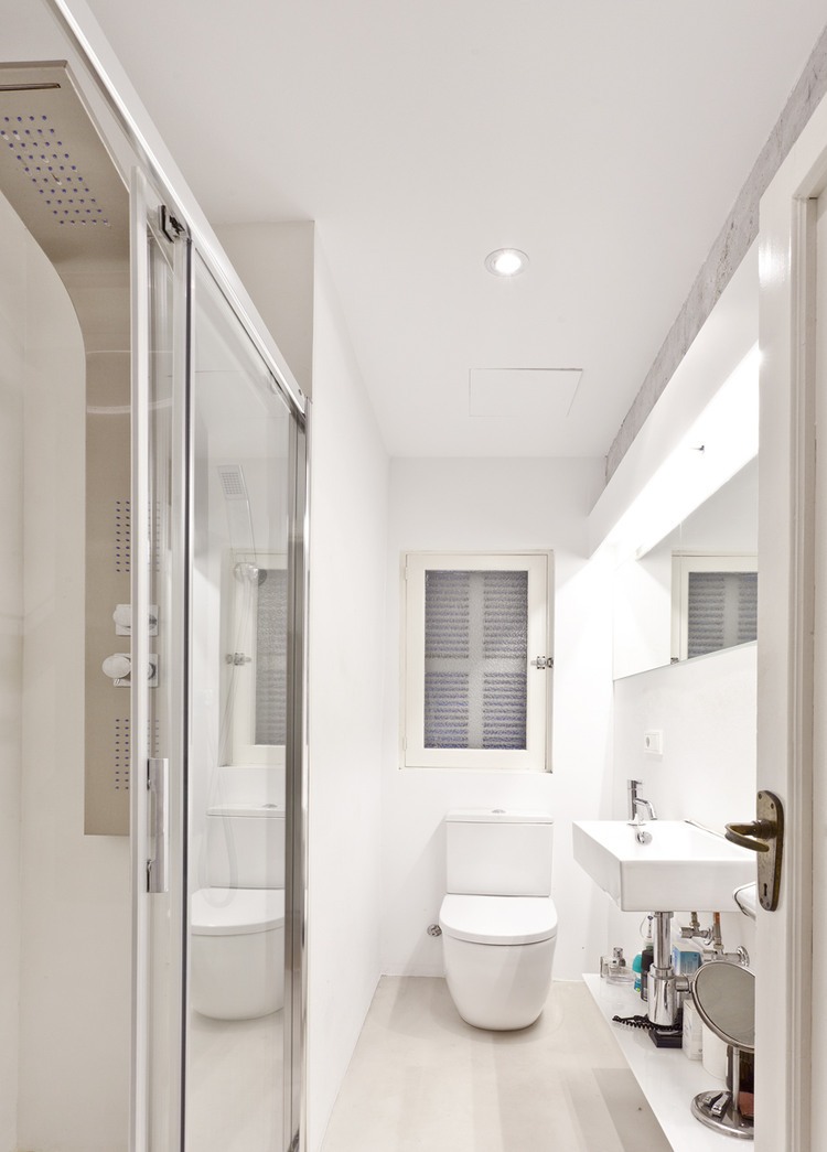 Palma Apartment by Tono Vila and Joan Miquel Segui