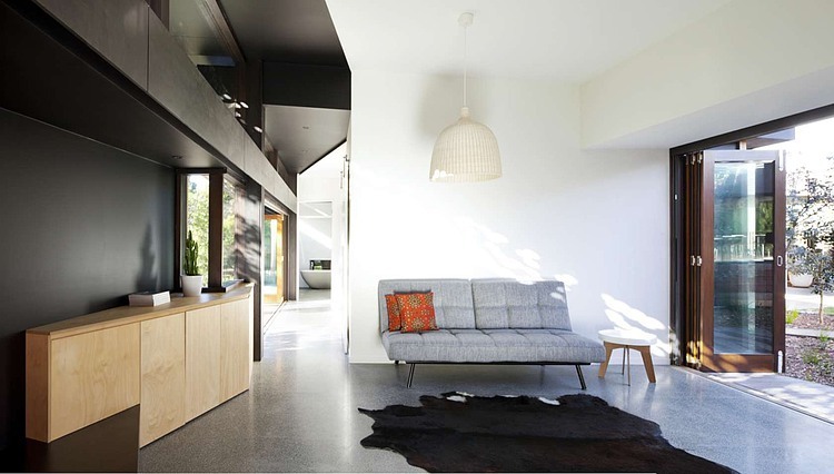 Balnarring Beach House by Simon Couchman Architects