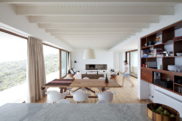 Tunquen House by Nicolás Lipthay Allen / L2C