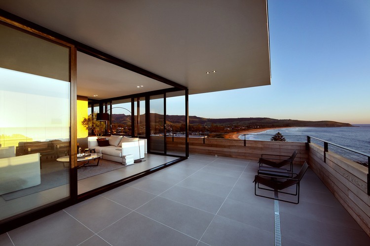 Lamble Residence by Smart Design Studio