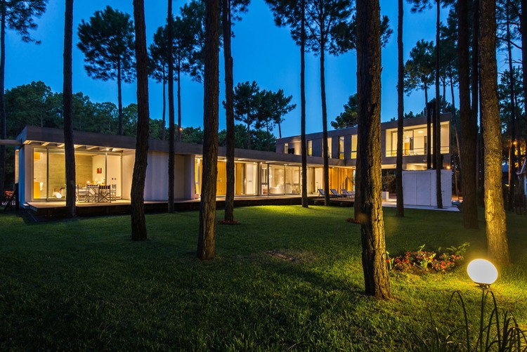 Batin Residence by Estudio Galera