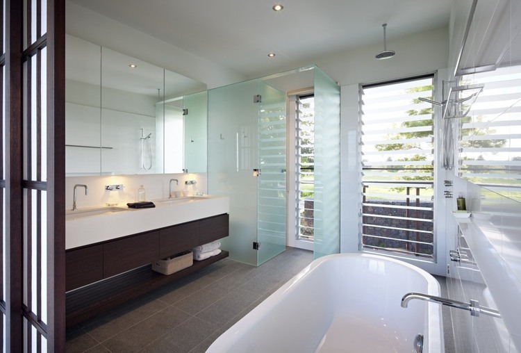 The Maleny House by Bark Design Architects