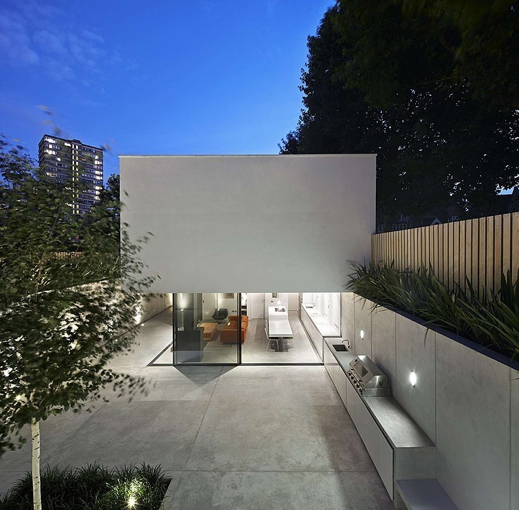 Garden House by De Matos Ryan Architects