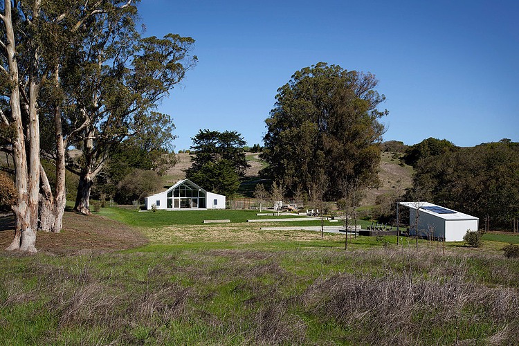 Sonoma County Residence by Turnbull Griffin Haesloop