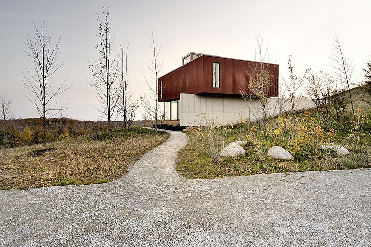 Frogs Hollow House by Williamson Chong Architects