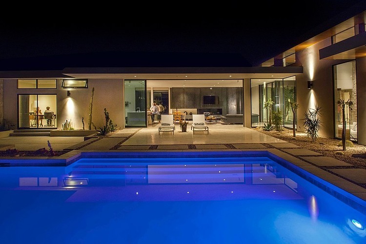 Lahaye Residence by Nakhshab Development and Design