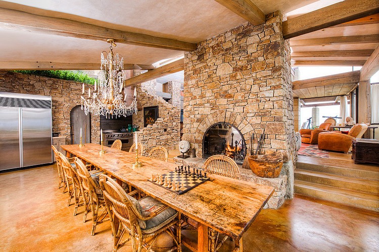 Big Sur Tuscan Estate