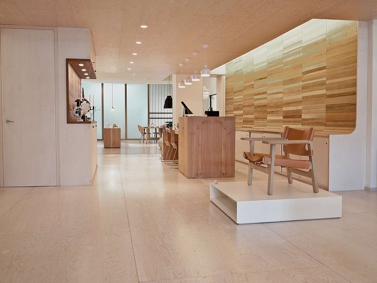 Mjolk House by Studio Junction