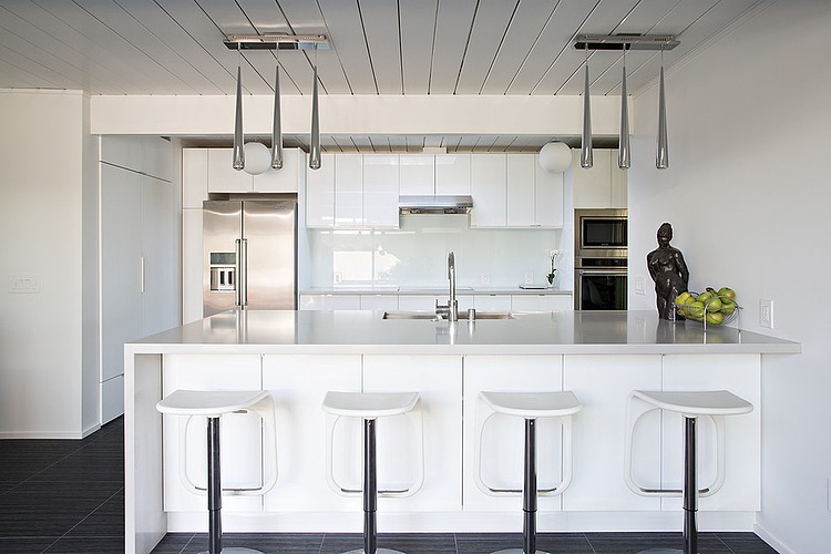 Double Eichler Remodel by Klopf Architecture