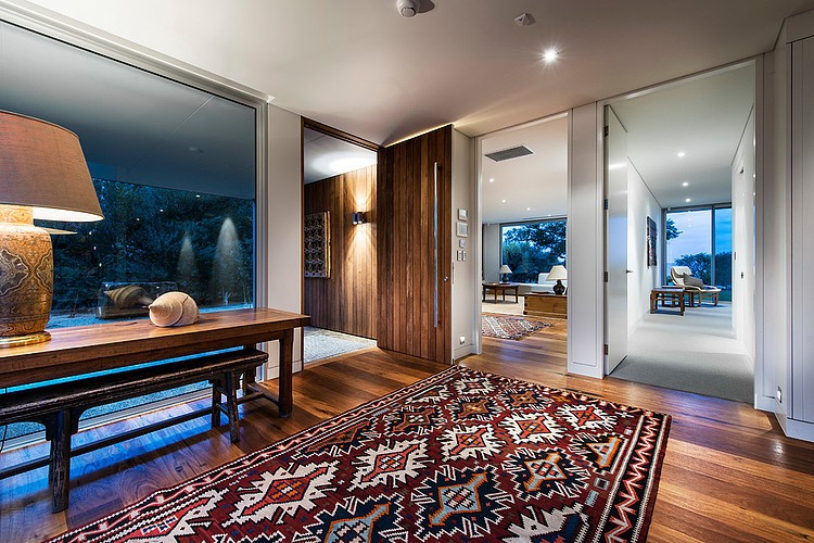 Eagle Bay Beach House by Zorzi South