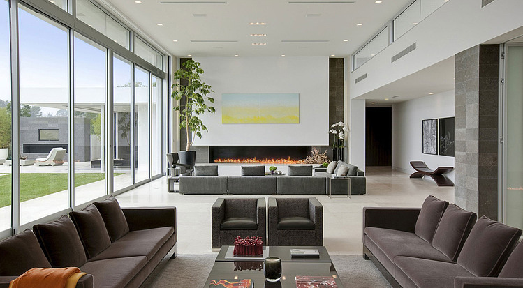 House in Beverly Hills by McClean Design