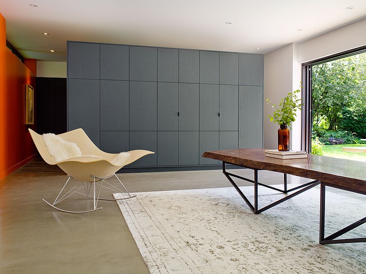 Pool House by +tongtong