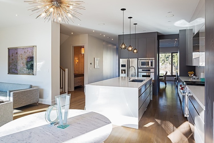 Toronto House by Jordyn Developments