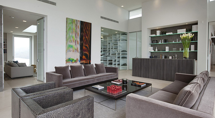 House in Beverly Hills by McClean Design