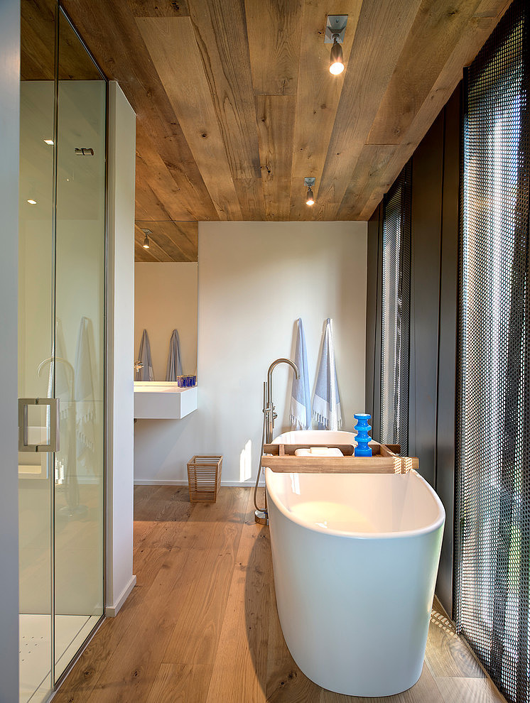Far Pond Residence by Bates Masi Architects