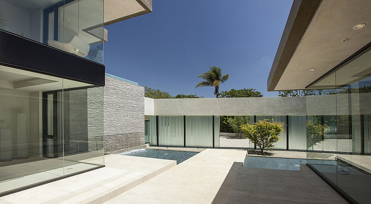 San Vicente Residence by McClean Design
