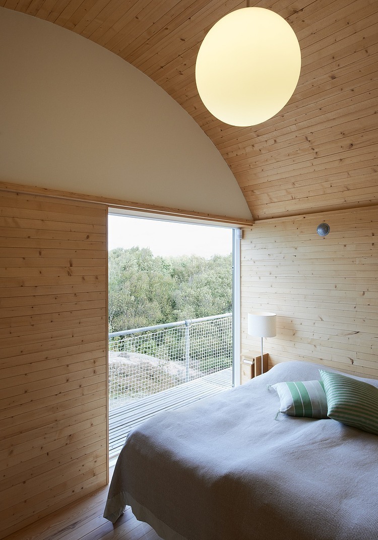 Slavik Summerhouse by Fahlander Arkitekt