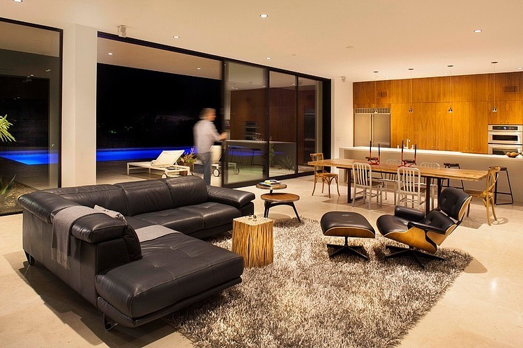 Lahaye Residence by Nakhshab Development and Design