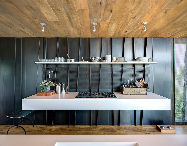 Far Pond Residence by Bates Masi Architects