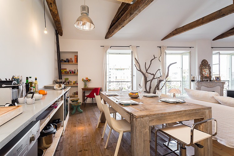Contemporary Warehouse in France