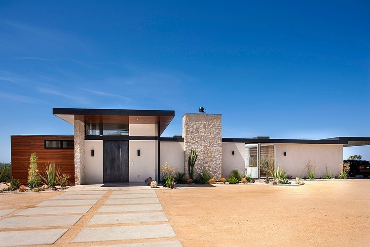 Lahaye Residence by Nakhshab Development and Design