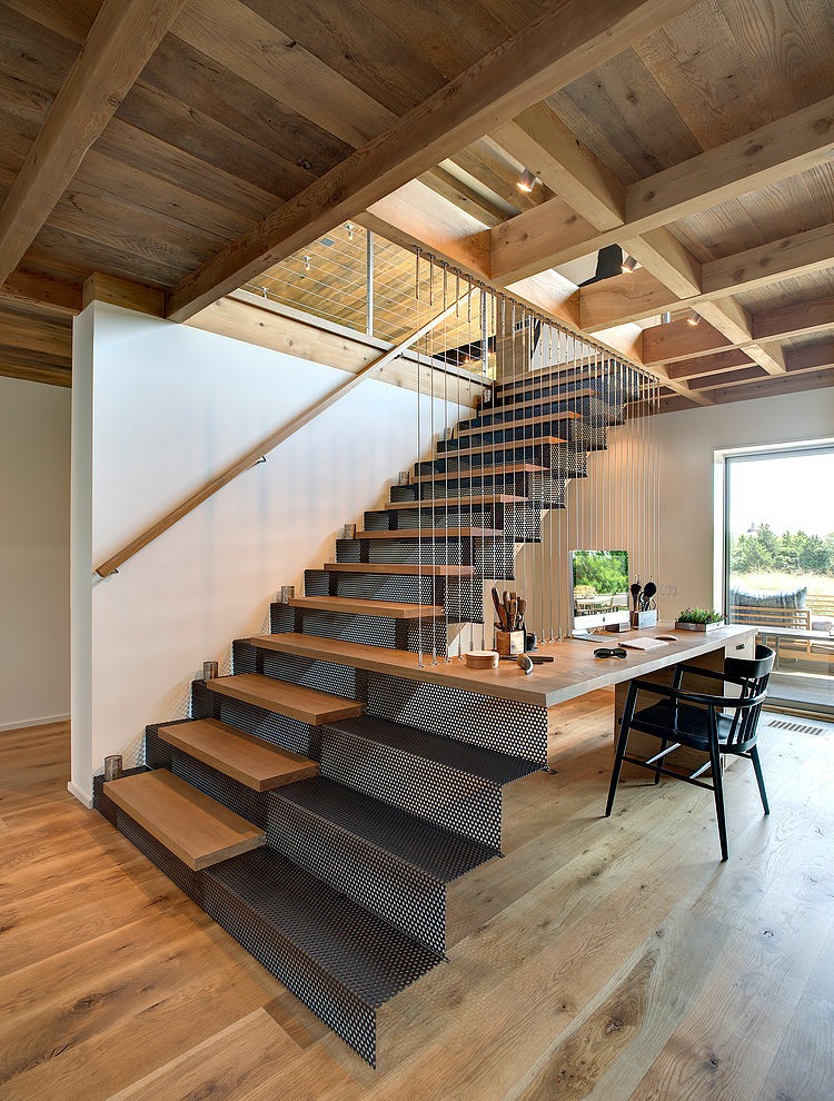 Far Pond Residence by Bates Masi Architects
