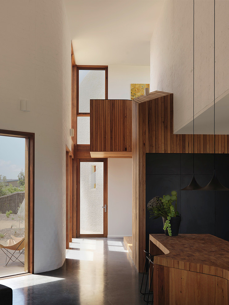 13th Beach House by Auhaus Architecture