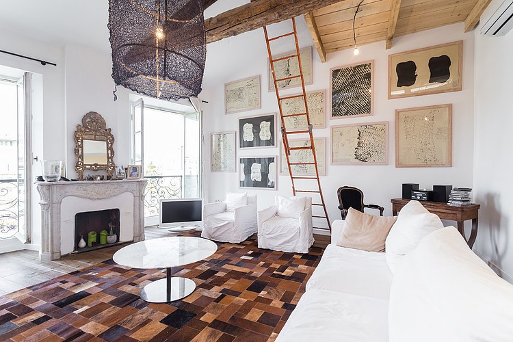 Contemporary Warehouse in France